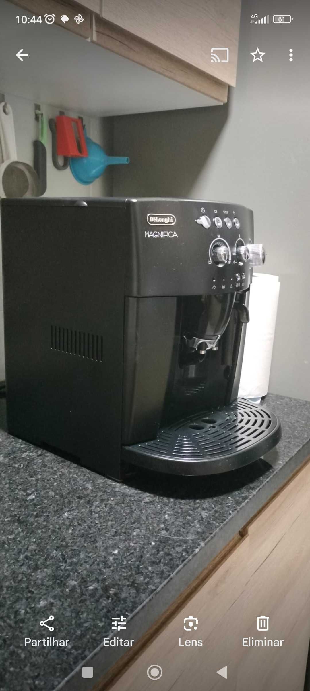 Máquina café delonghi com pouco uso