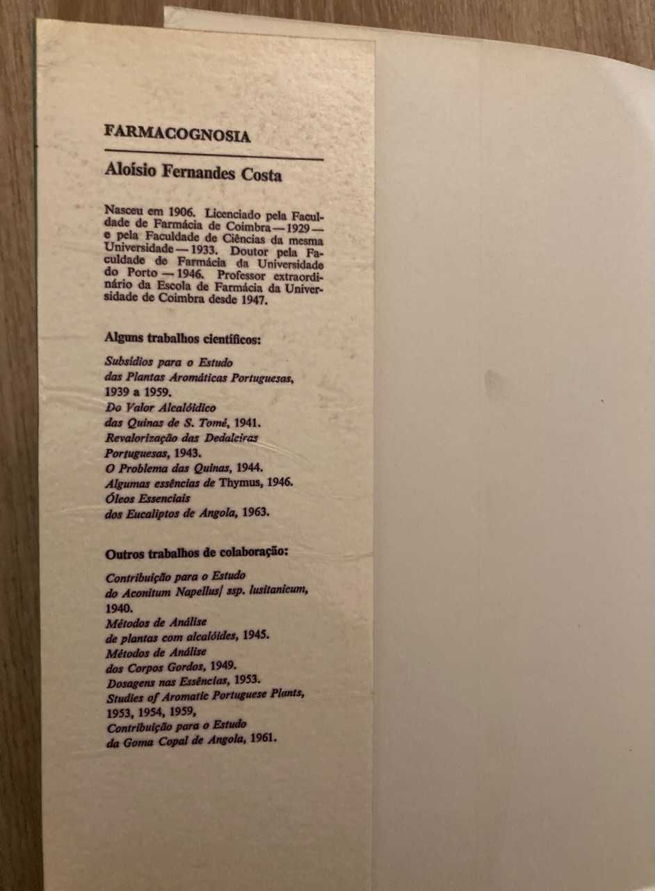 Livro "Farmacognosia - II Volume", de Aloísio Fernandes Costa