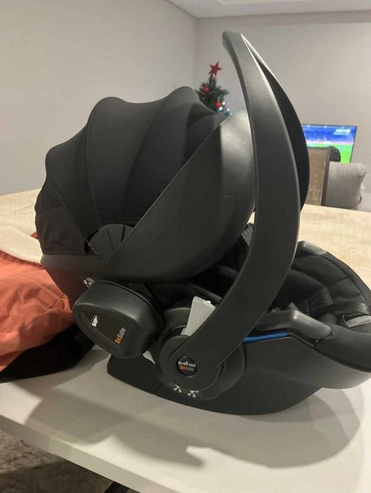 Cadeira ovo para bébé marca Babyzen yoyo