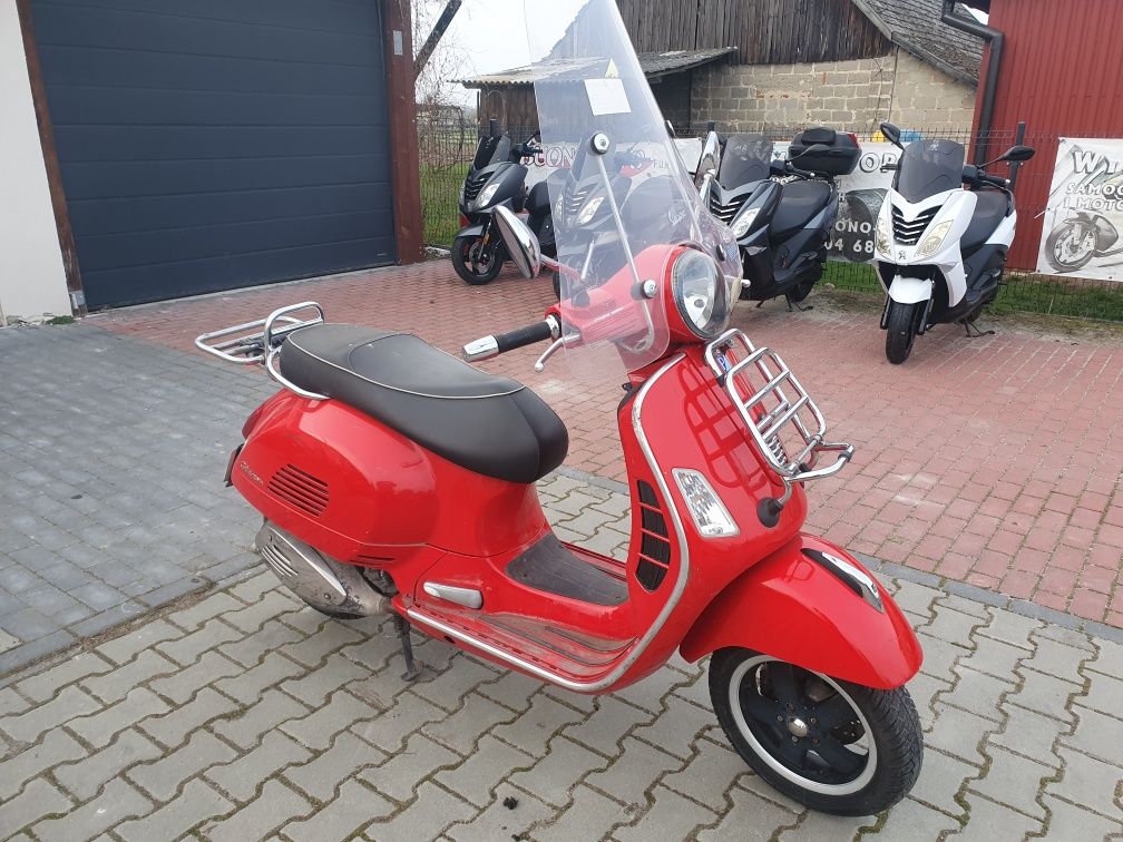 Piaggio vespa GTS 125