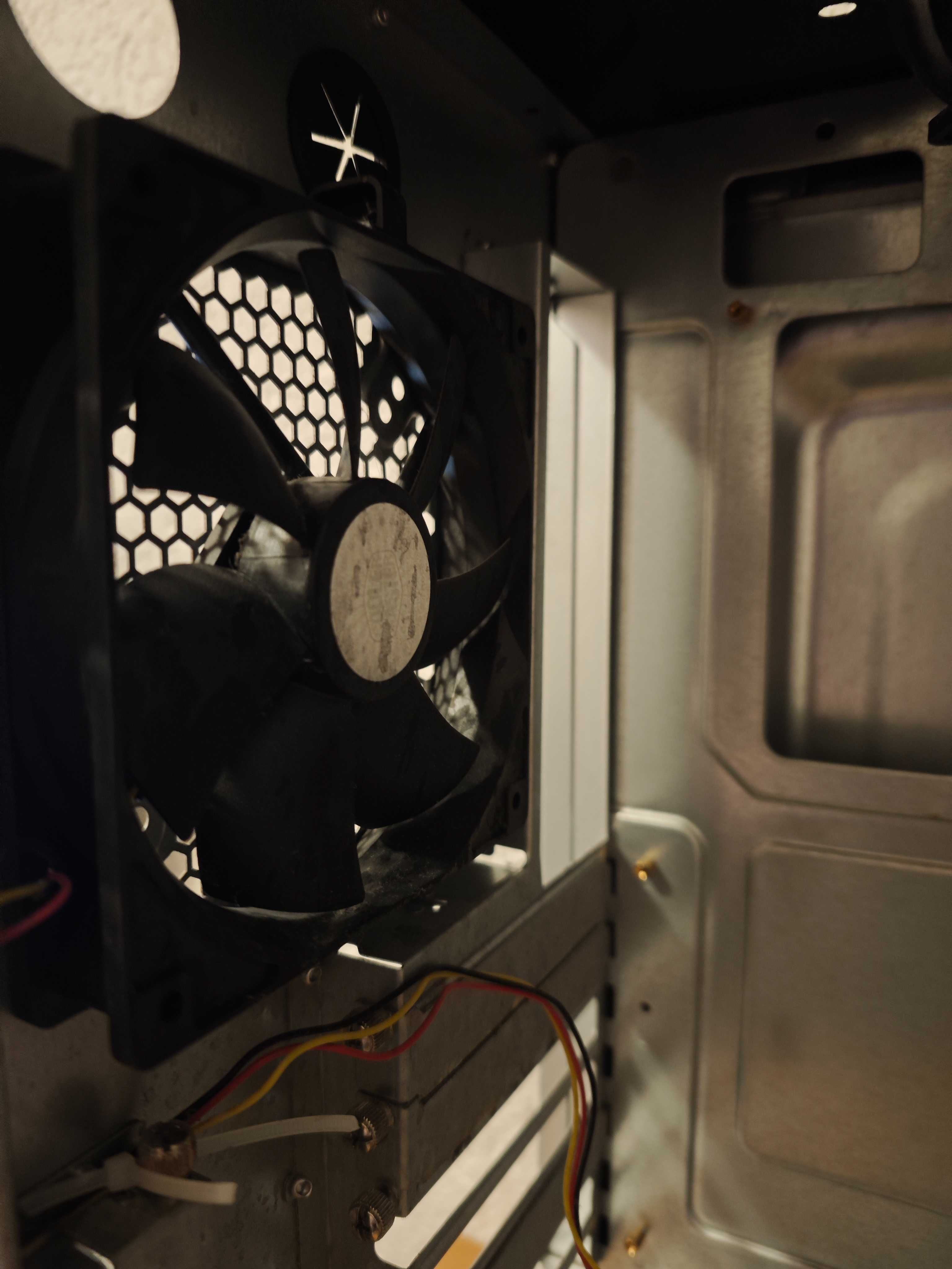 Корпус Cooler Master