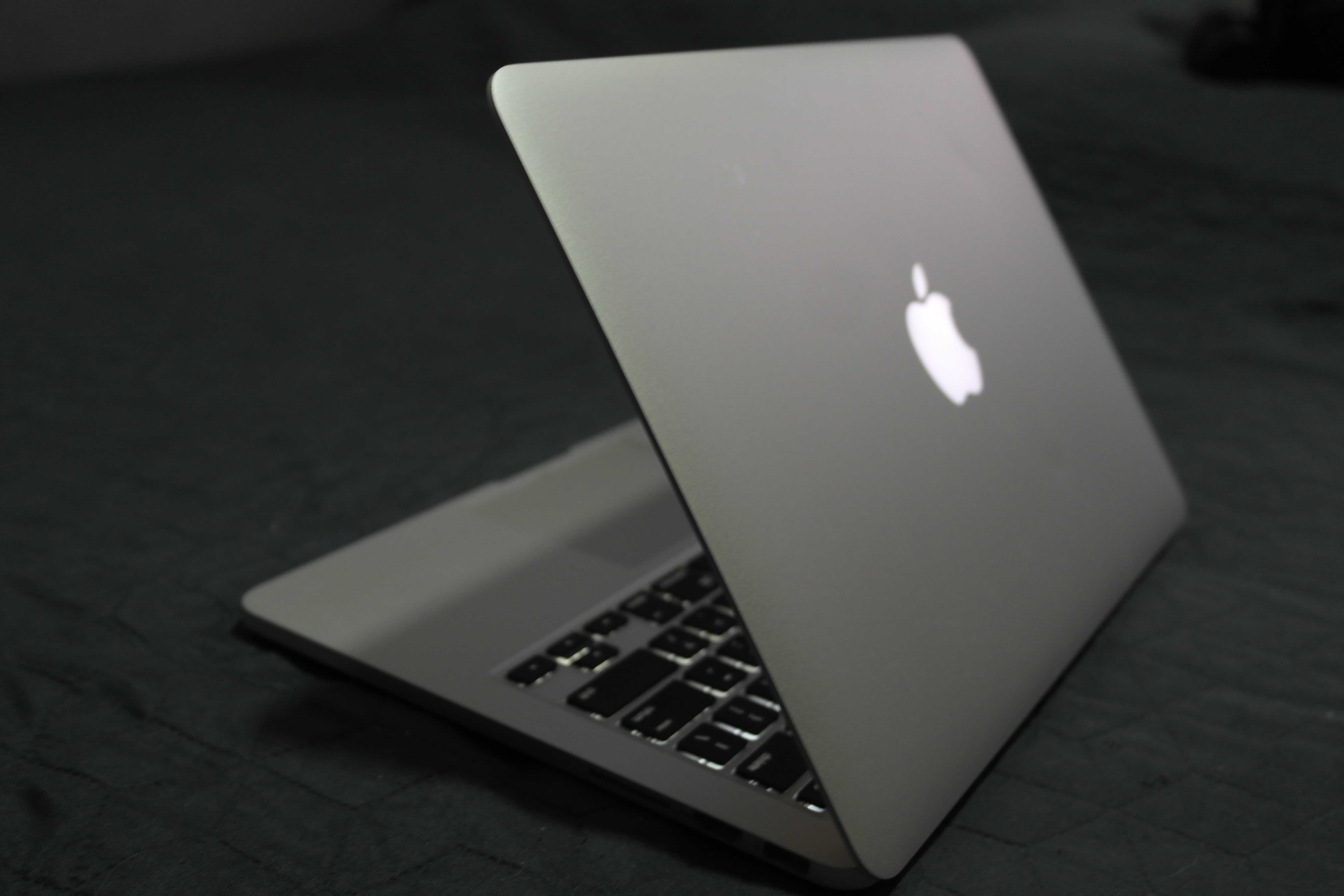 Macbook Pro (Retina, 13, early 2013) 8/256, MacOS 13 Ventura