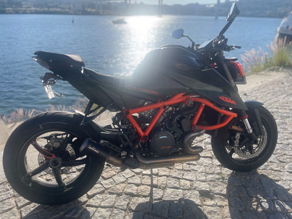 KTM superduke Evo R 1290