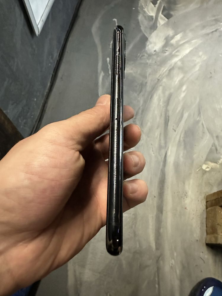 Iphone 11 pro max 256gb icloud