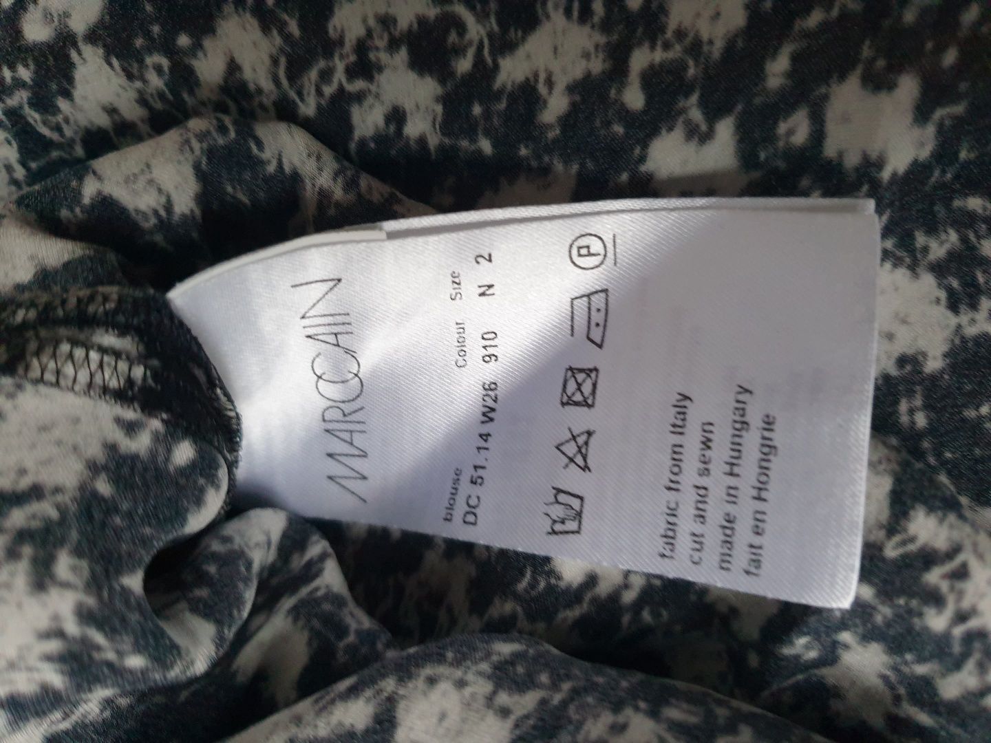 Marc Cain Jedwabna bluzka. S 1/3 ceny