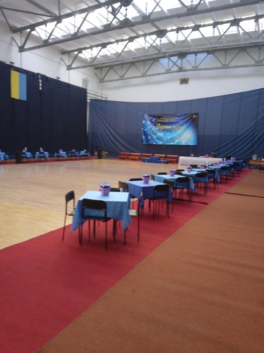 Здам столи воренду