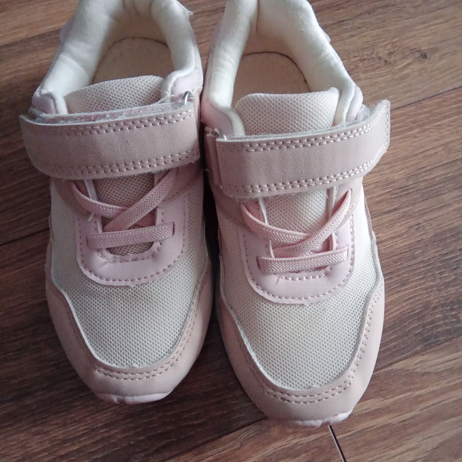 Buty sportowe dla dziewczynki Reserved ,27