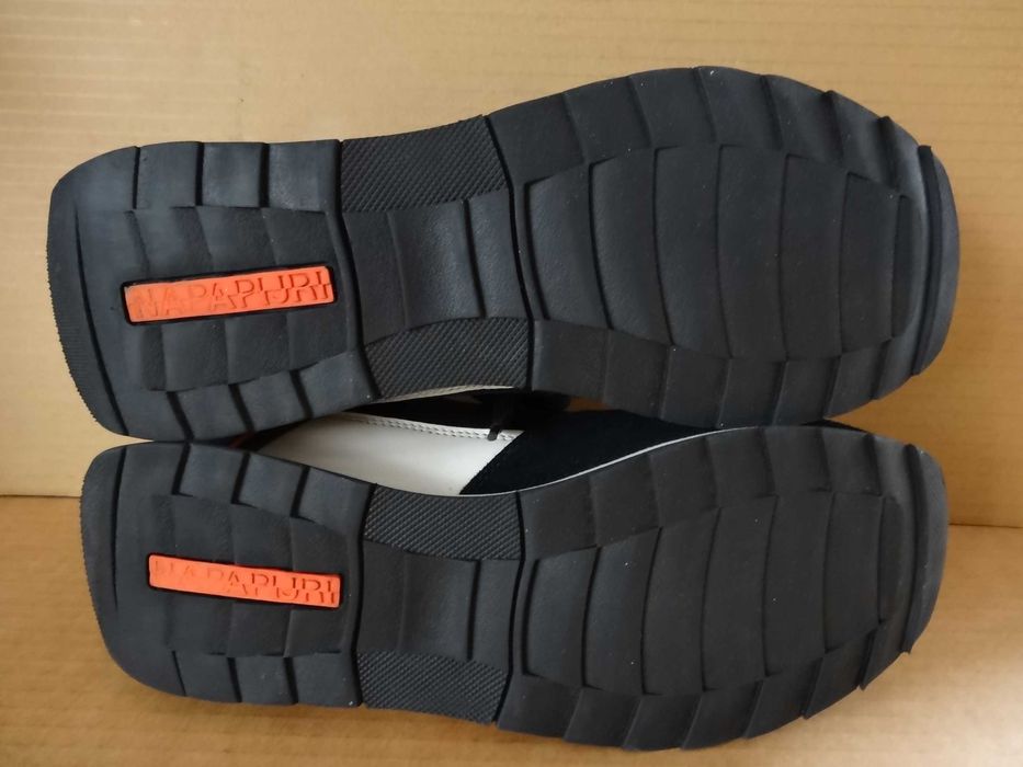 Buty NAPAPIJRI roz 42 Półbuty Sneakersy Męskie