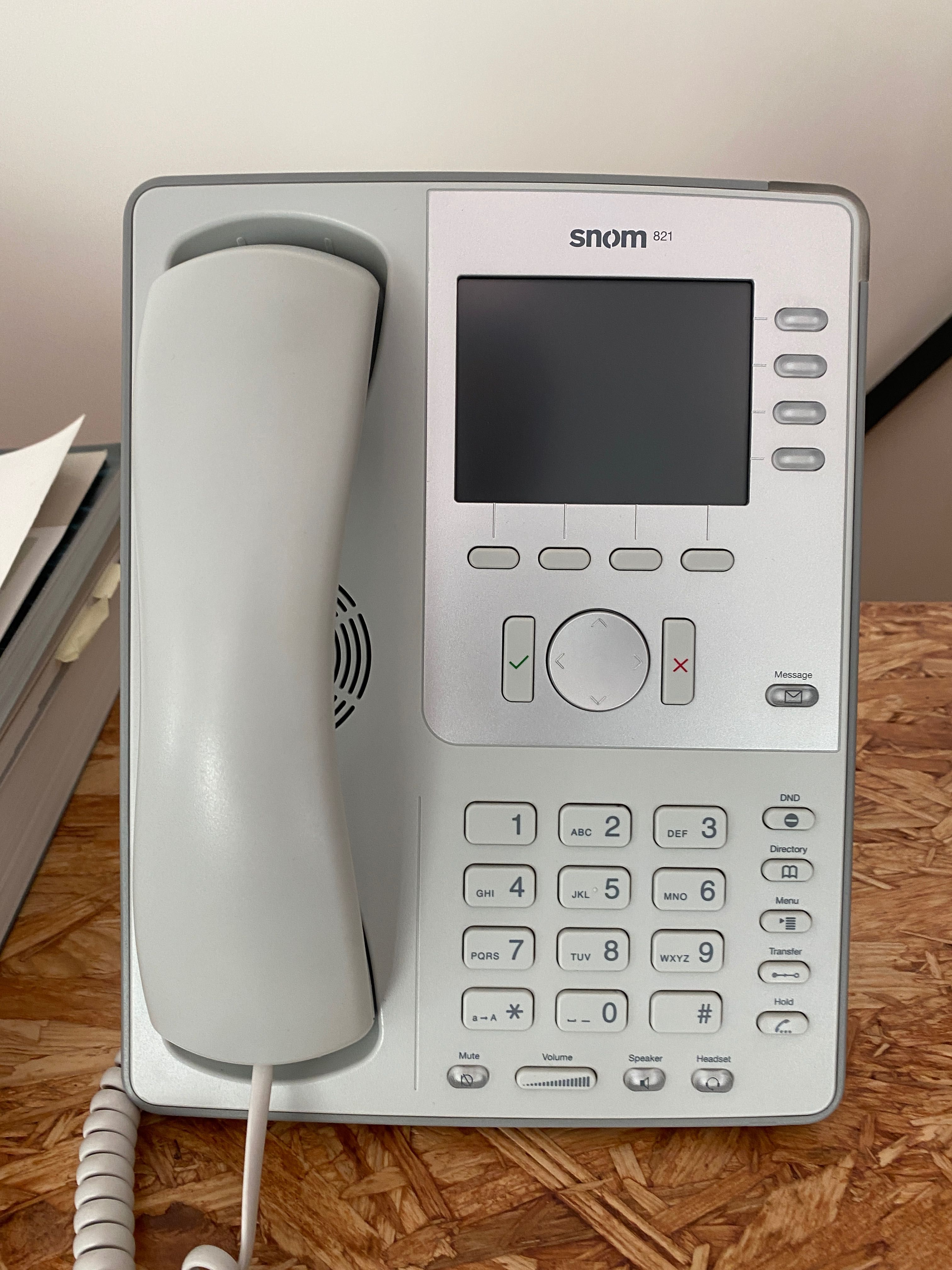 telefone IP SNOM 821