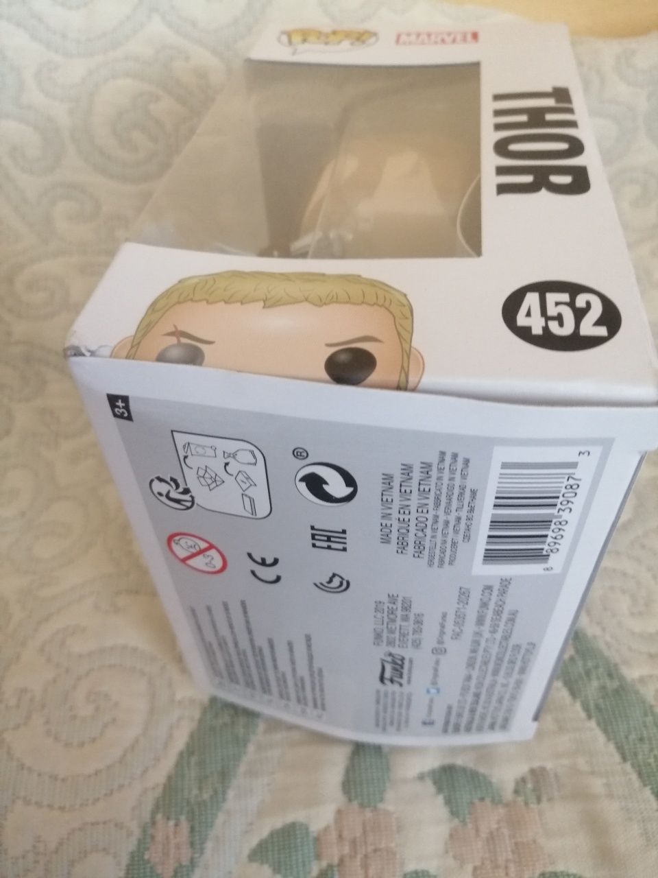 Funko pop Thor Avengers specjalna edycja świecąca