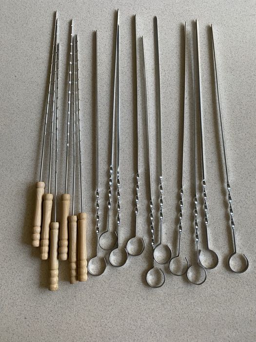 Шампура металеві та з деревяними ручками нові