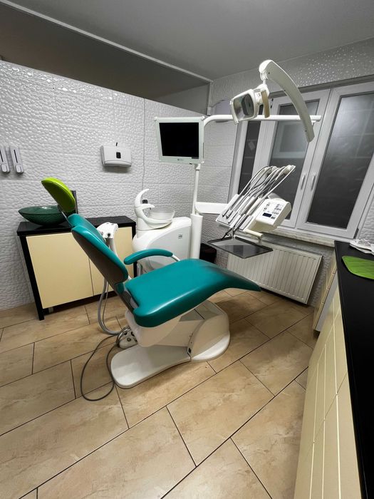 Unit Stomatologiczny Dentystyczny Diplomat Adept DC310 Chirana Dental