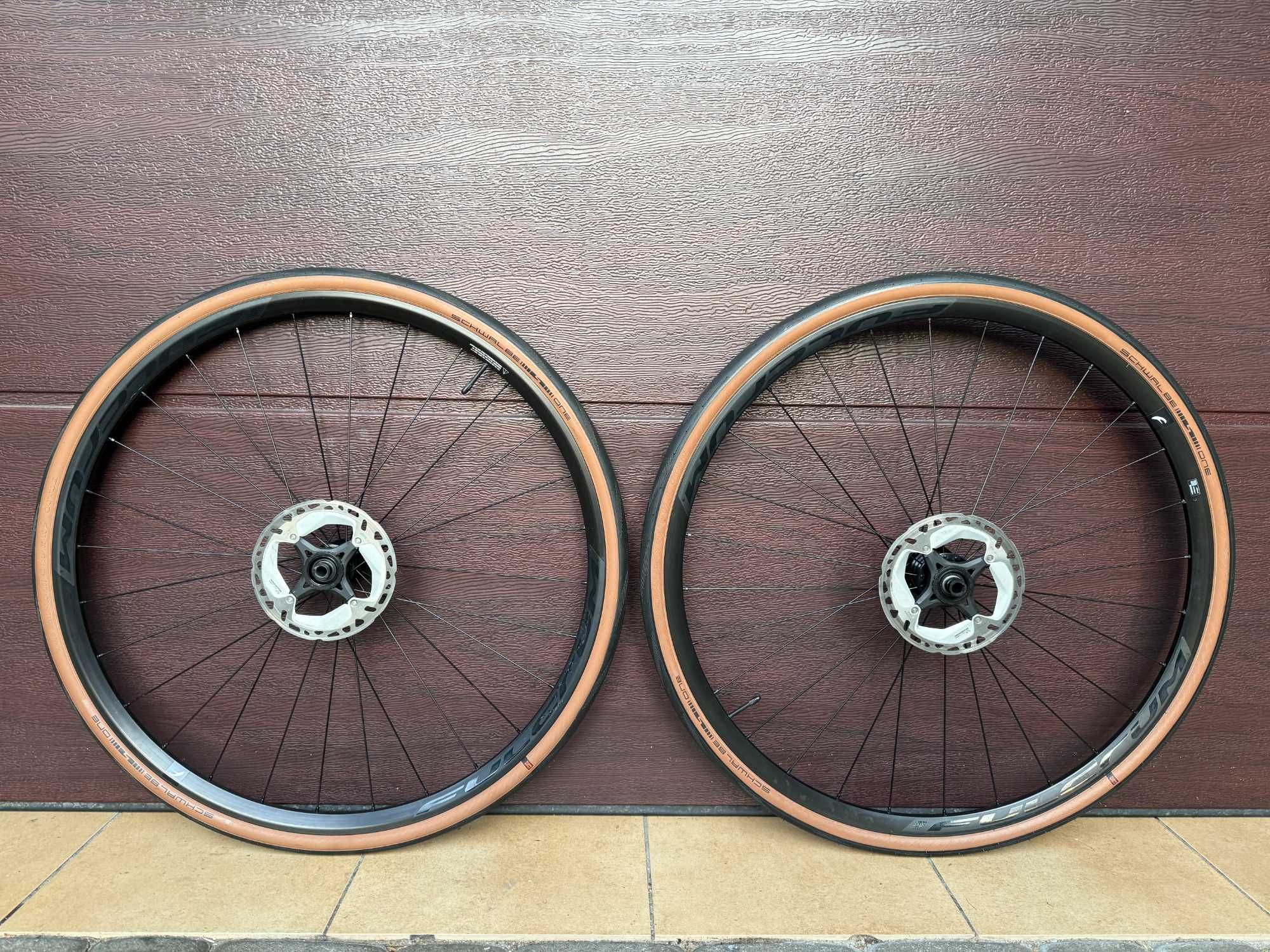 Kompletne koła Fulcrum Racing 900 DB