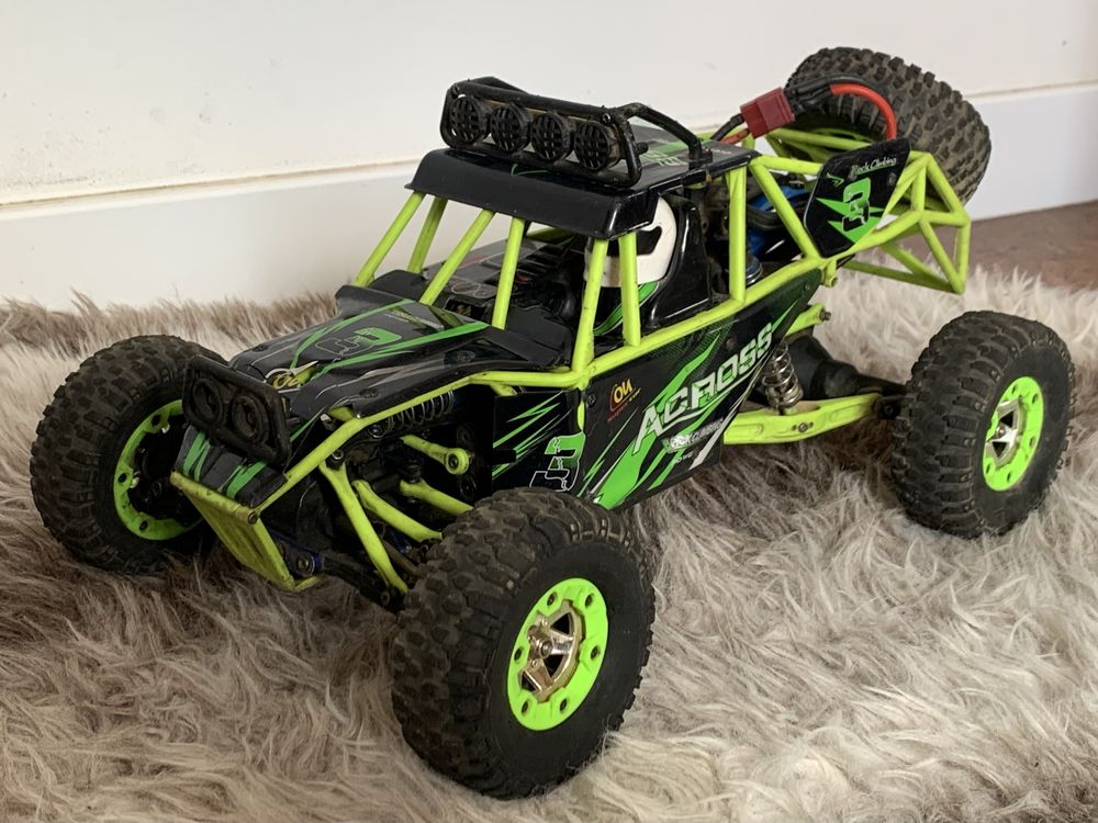 Carro telecomandado 50Kmh rc wltoys 12428