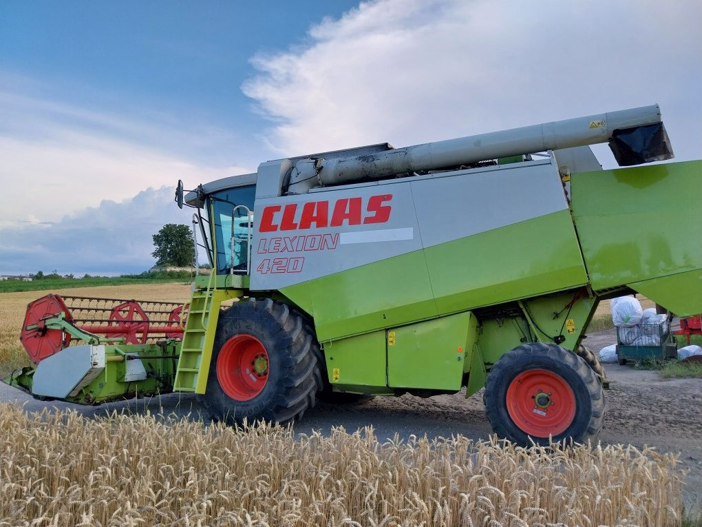 Kombajn Claas Lexion 420 (John deere/New holland)