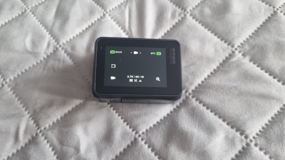 Kamera GoPro 7 Black + dodatki