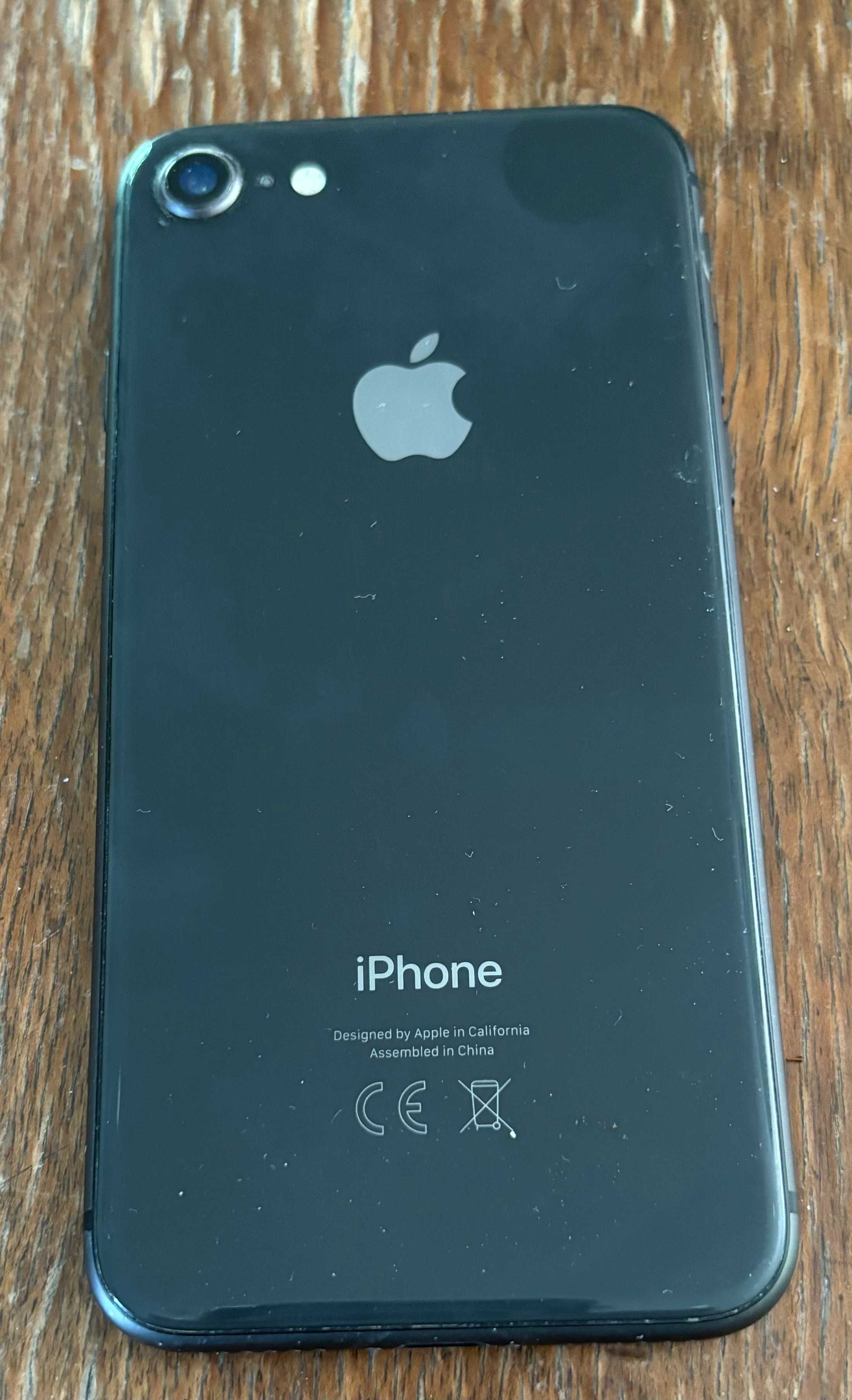 iPhone 8 64 GB Space Gray