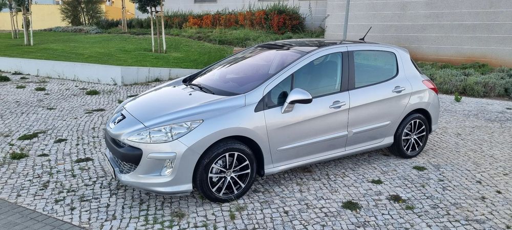 Peugeot 308 1.6 HDi Executive CVM6