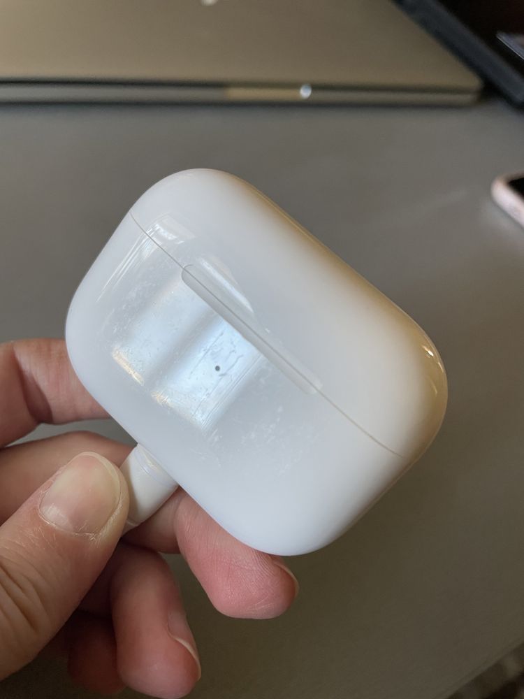 Наушники AirPods Pro