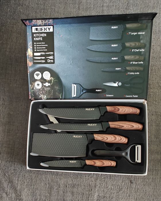 Zestaw noży kuchennych nowy