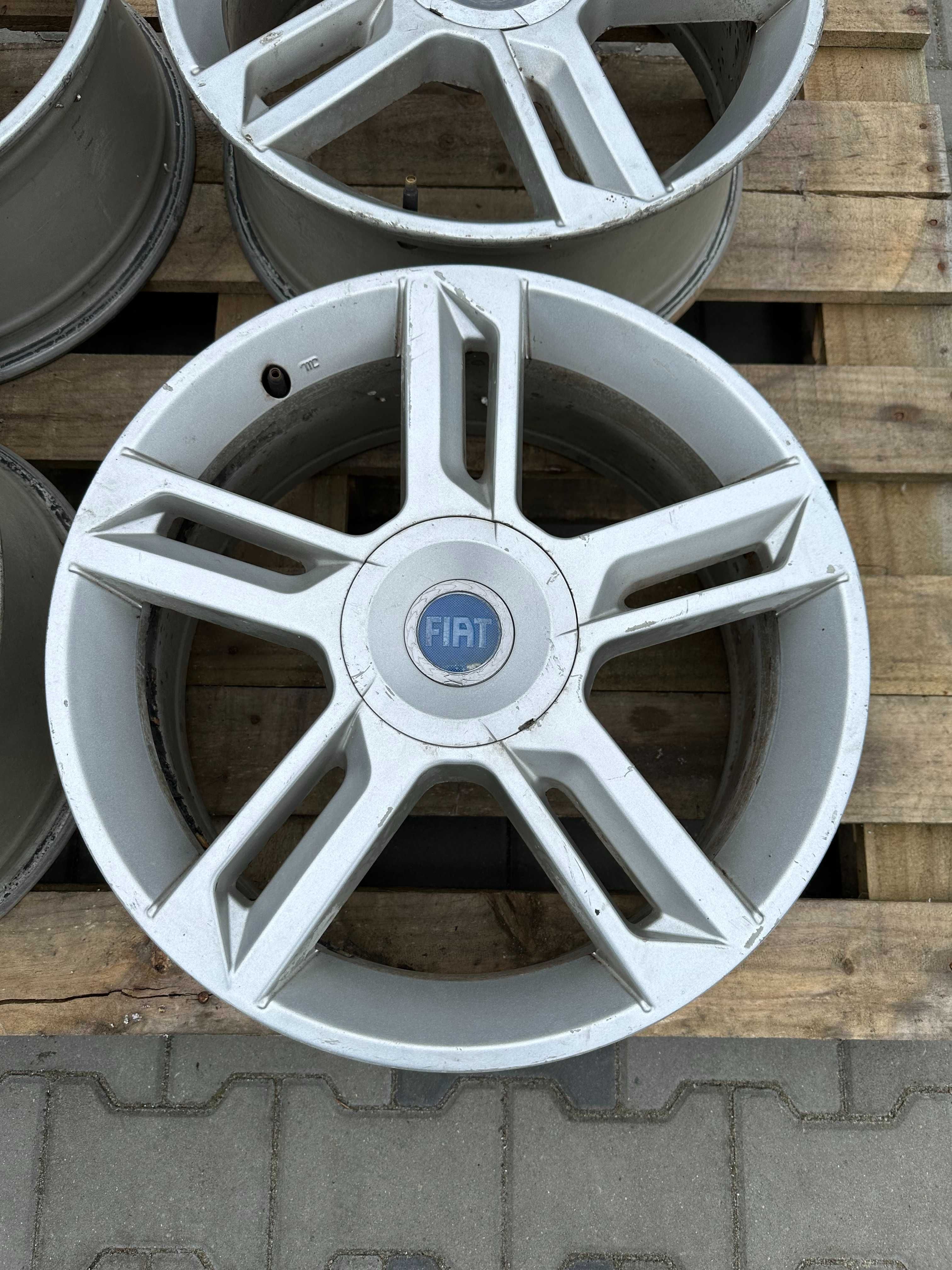 4x98 7jx17 et41 Fiat abarth stilo 17" komplet