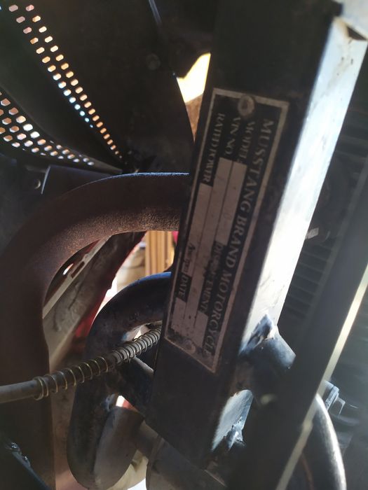 Musstang MT 200-10 / 2014р.