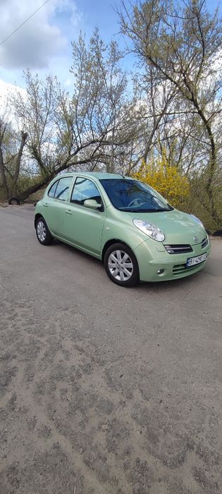 Продаю Nissan Micra 2005