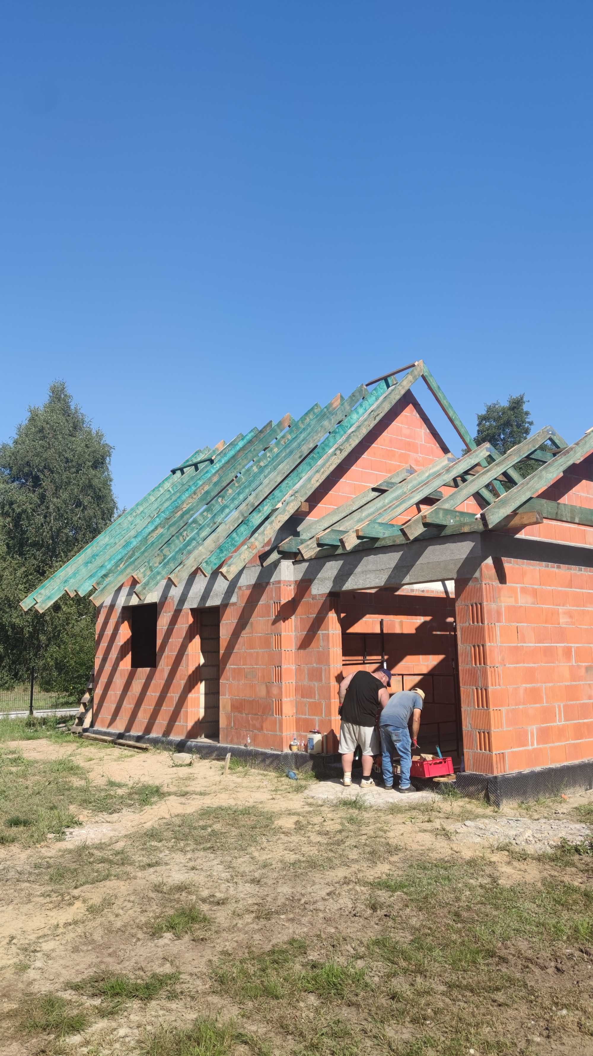 Więźba dachowa drewno na Twój dach łaty deski podbitka wiązary montaż