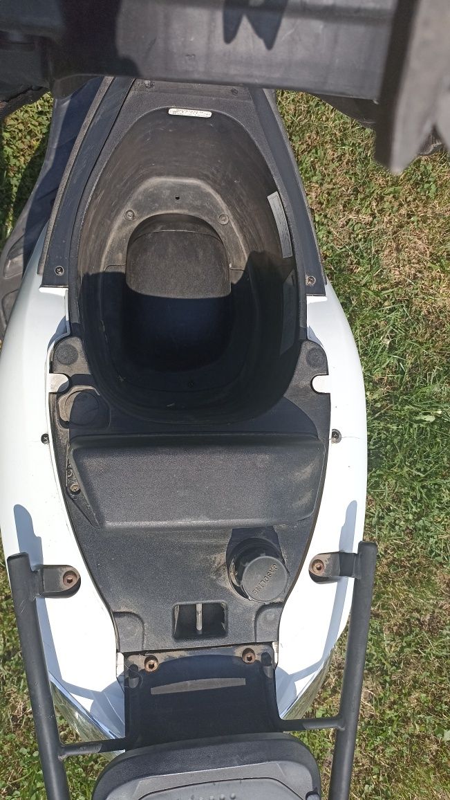 Skuter Piaggio 50m3