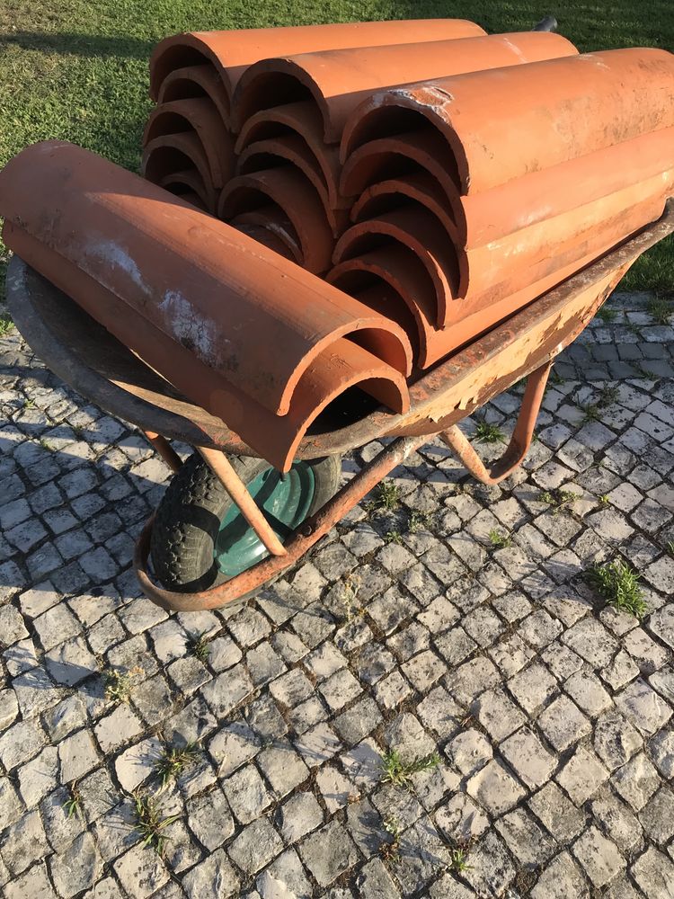 Vendo telha canudo