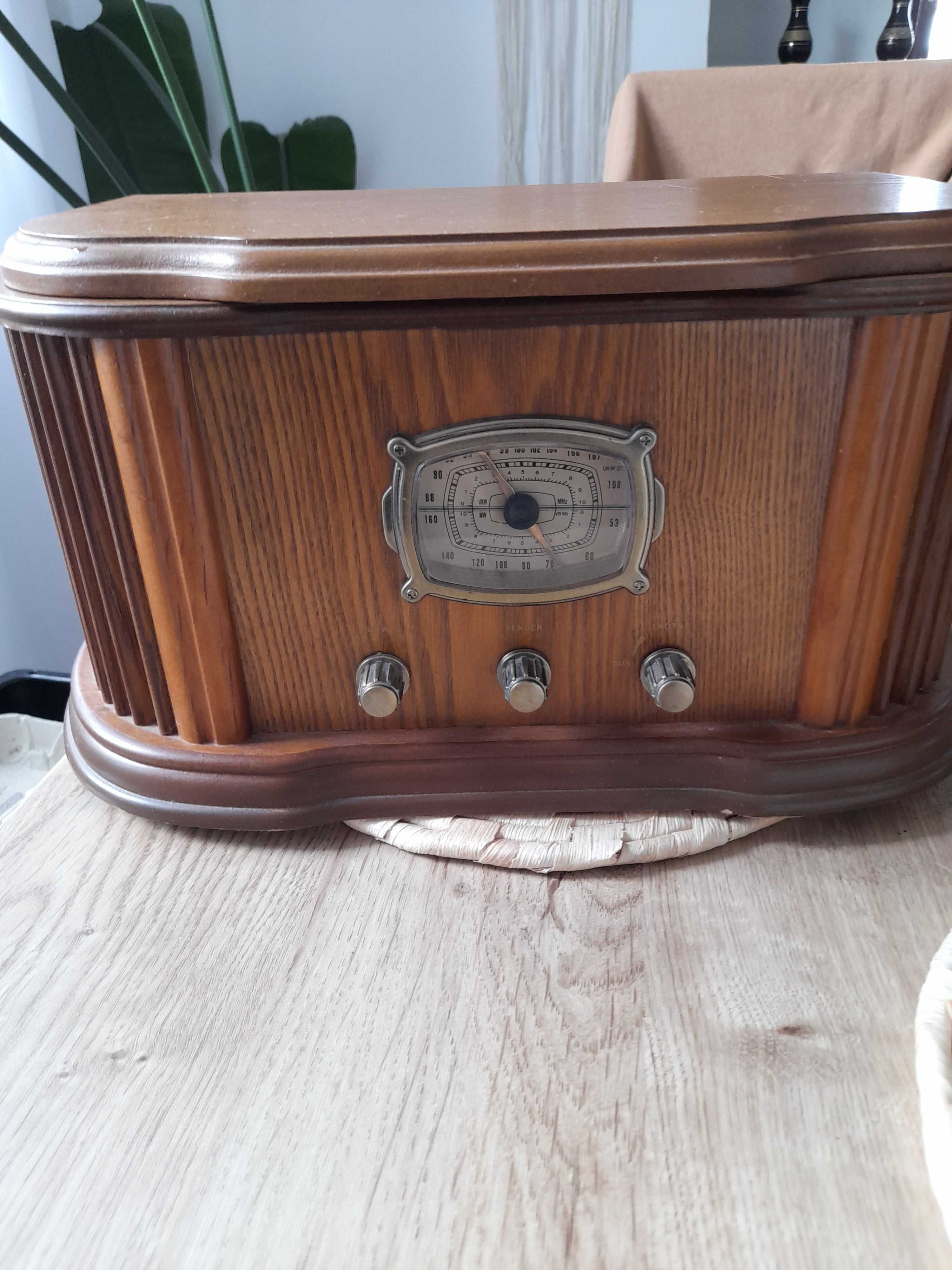 Radio Soundmaster NR 970, CD