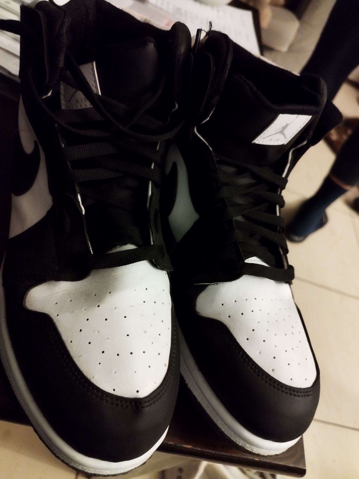 Buty opisane Air Jordan Nike