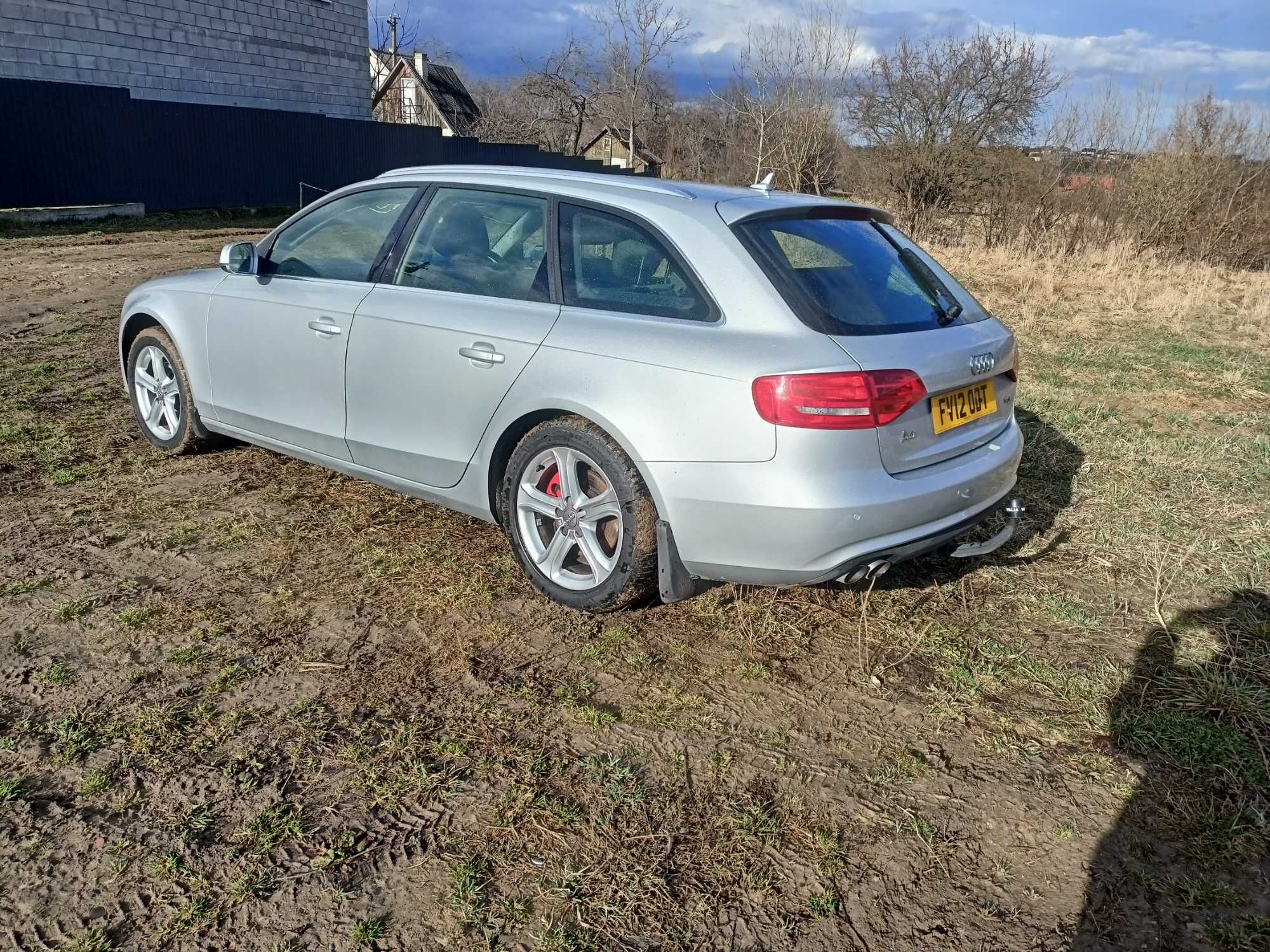 Розборка Audi A4 B8 2.0 TDI CJC АКПП NYM Колір LX7W Разборка Шрот
