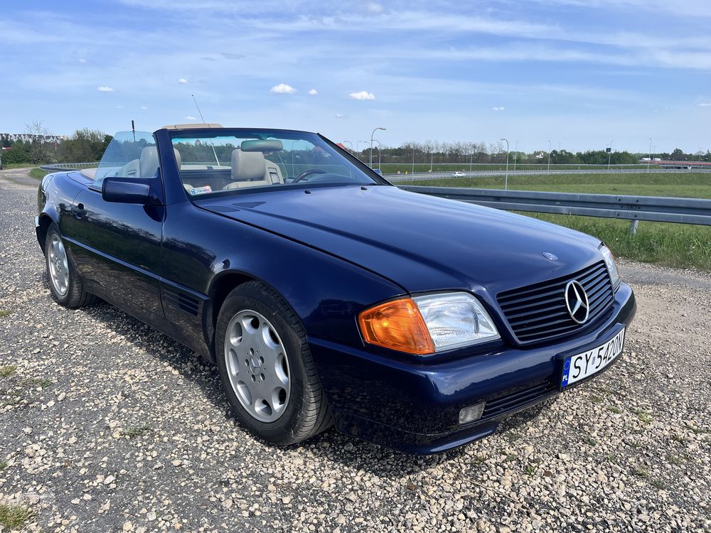 Mercedes Benz SL320