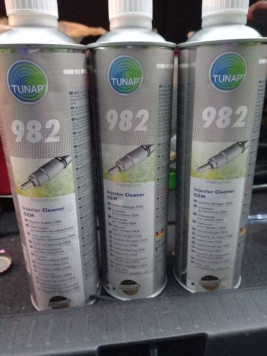 Кришка бака DAF,MAN,VOLVO