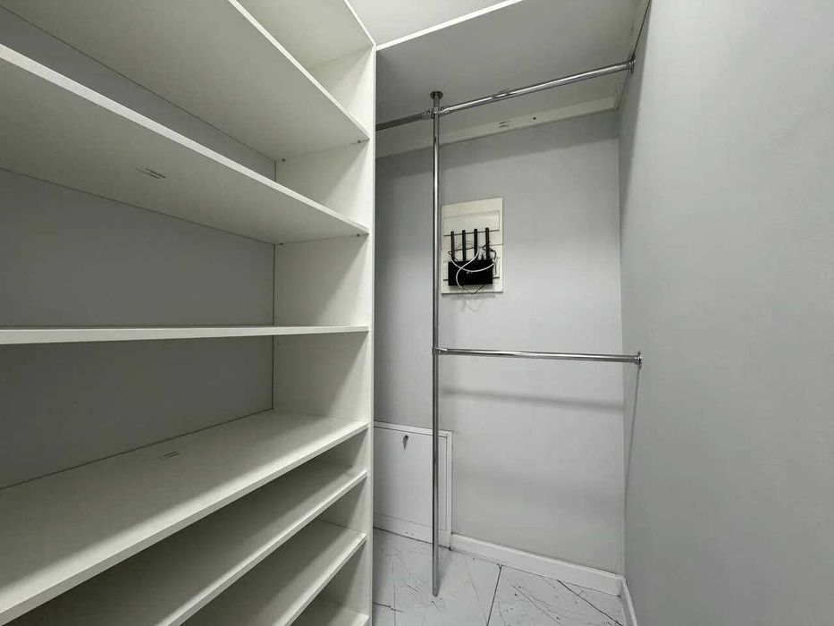 Сучасна однокімнатна квартира в центрі