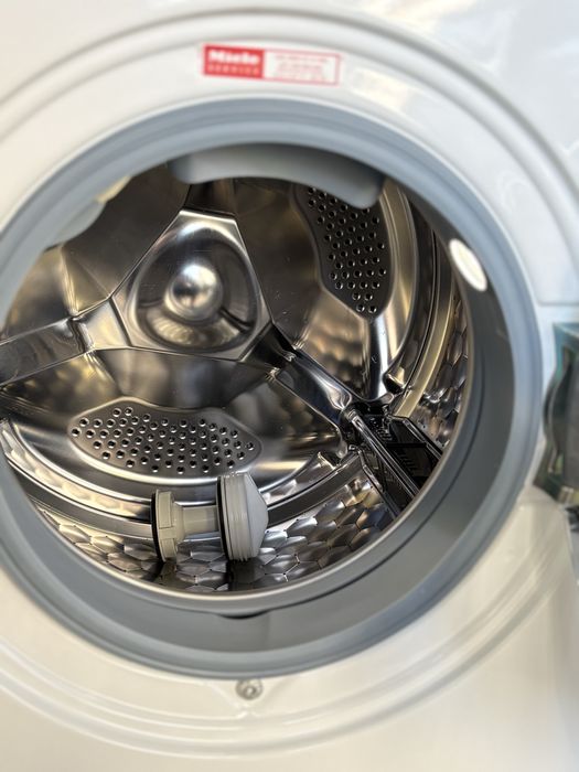 Прально-сушильна машина Miele WT2796 WPM — німецька якість, преміум