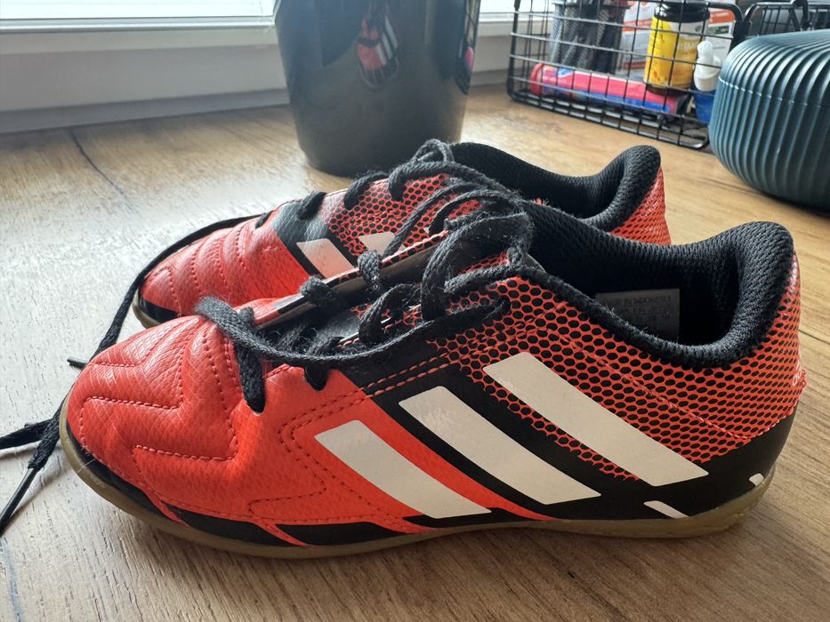 Halówki Adidas 31