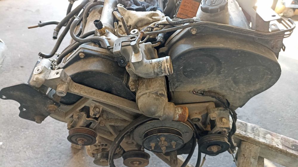 Głowica wałek rozrządu Hyundai Terracan KIA Sorento I 3.5 V6