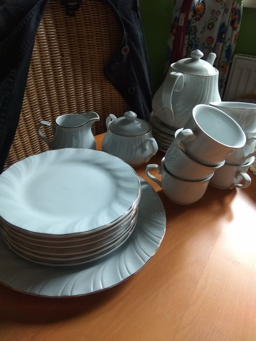 Sprzedam zastawę porcelana