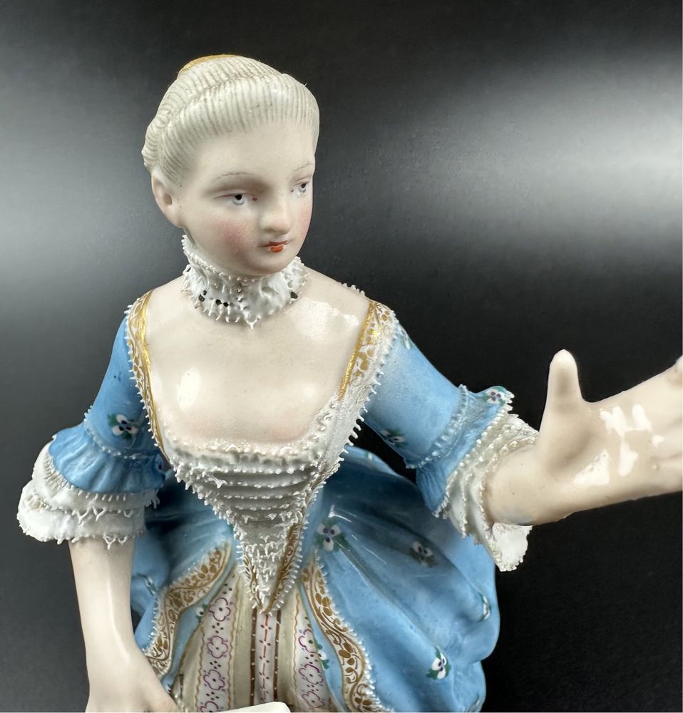 Figurka Dama z wachlarzem 1850 - 1924 Misnia Meissen