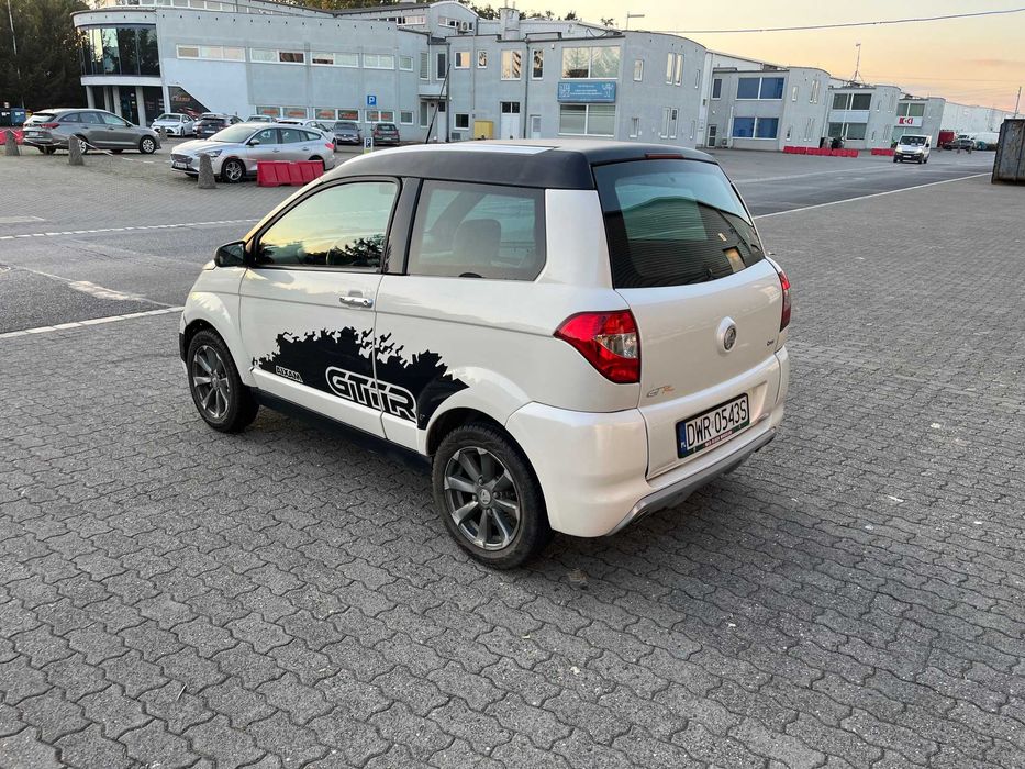 Aixam Crossover 7le, benzyna