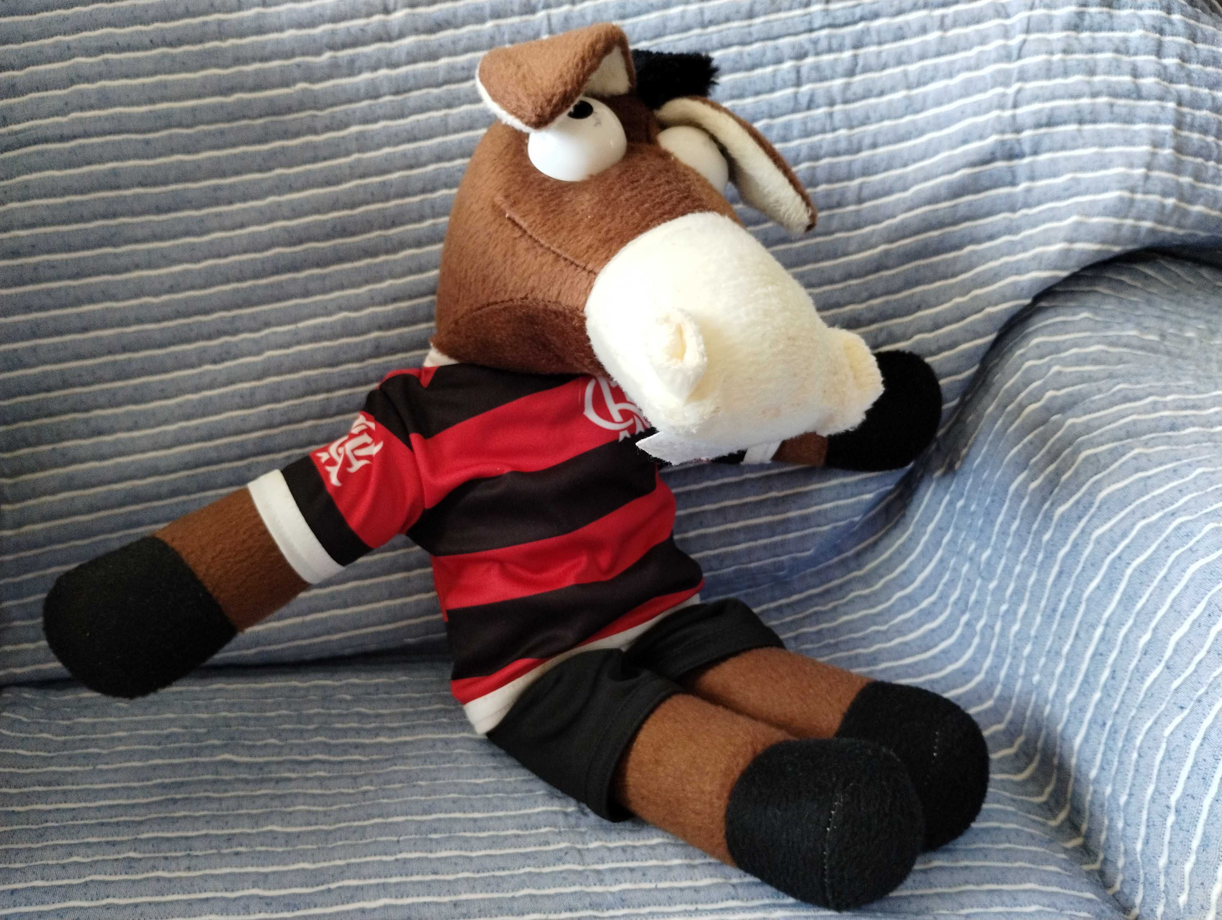 Flamengo Chávena, quadro e peluche