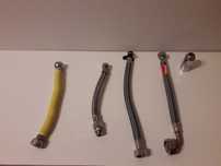 Bichas para água e gás e adaptador