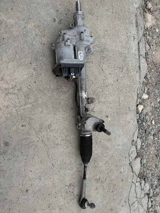 Tesla Model Y Рульова рейка