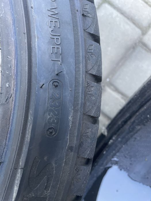 235.40.r19 96w авто шини,колеса бу