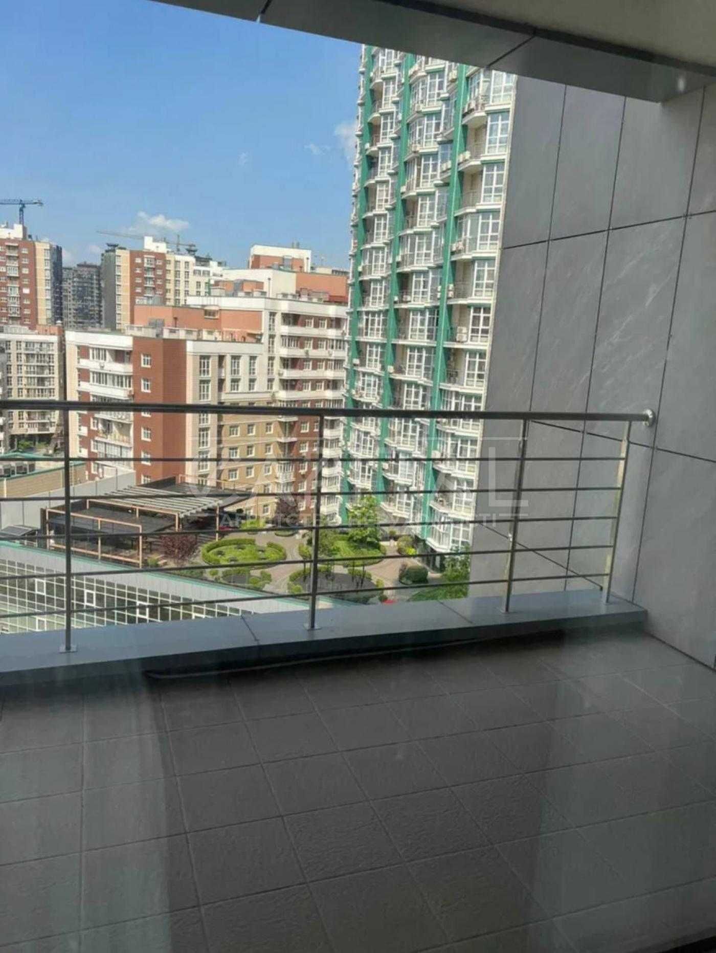 Продаж квартири з паркінгом в Central Park Кудрі, 7 (122 кв.м)