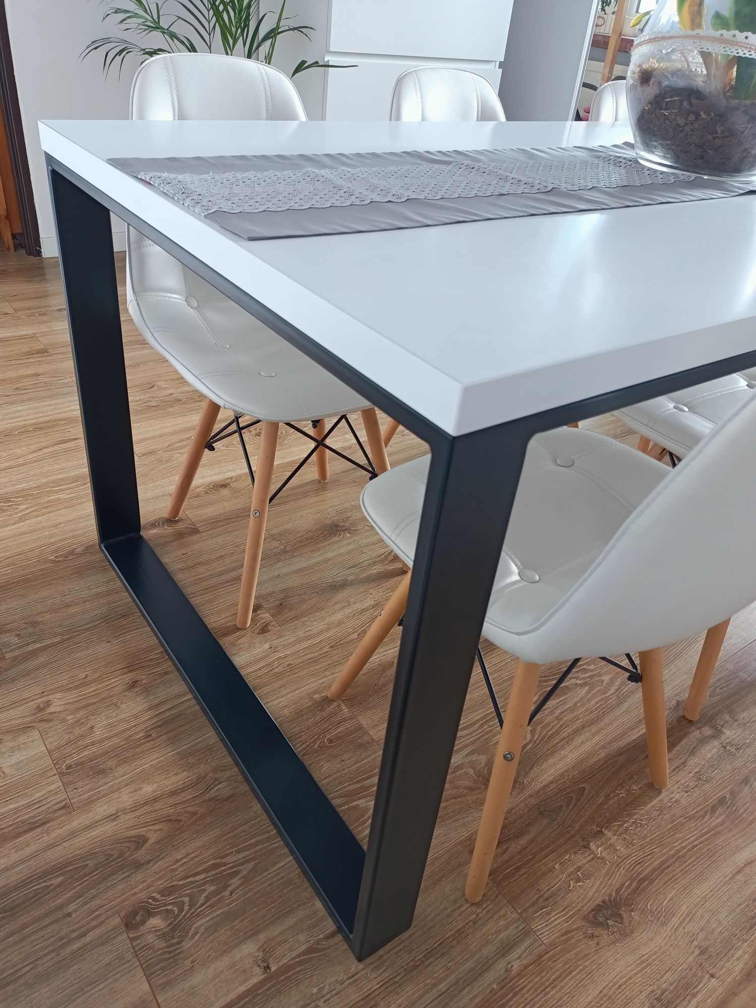 Czarno-biały stół loft metalowa noga 90x180/240/300 OKAZJA