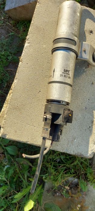 Podgrzewacz filtra paliwa BMW E90 E91 E60 e87 e84