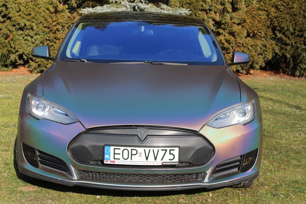 Tesla Model S Bardzo ekonomiczny,tani w eksplatacji,bogta wersja Model S85